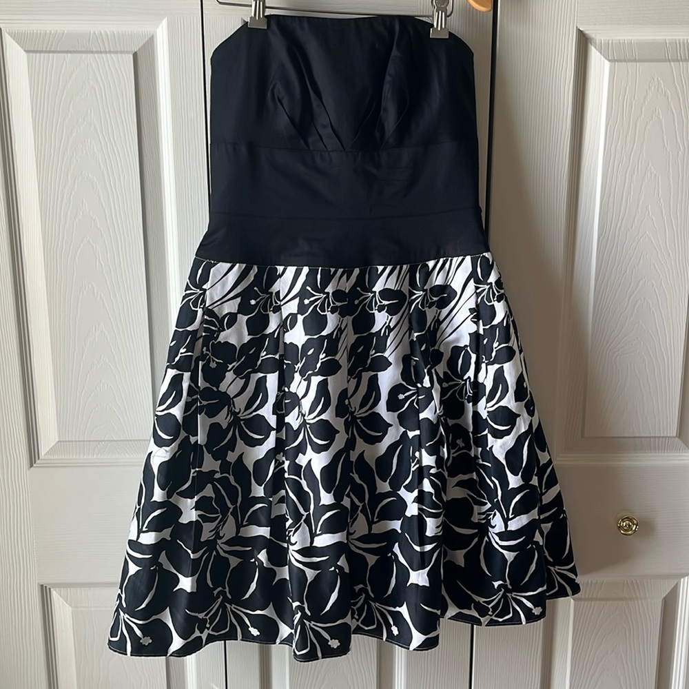 WHBM strapless dress